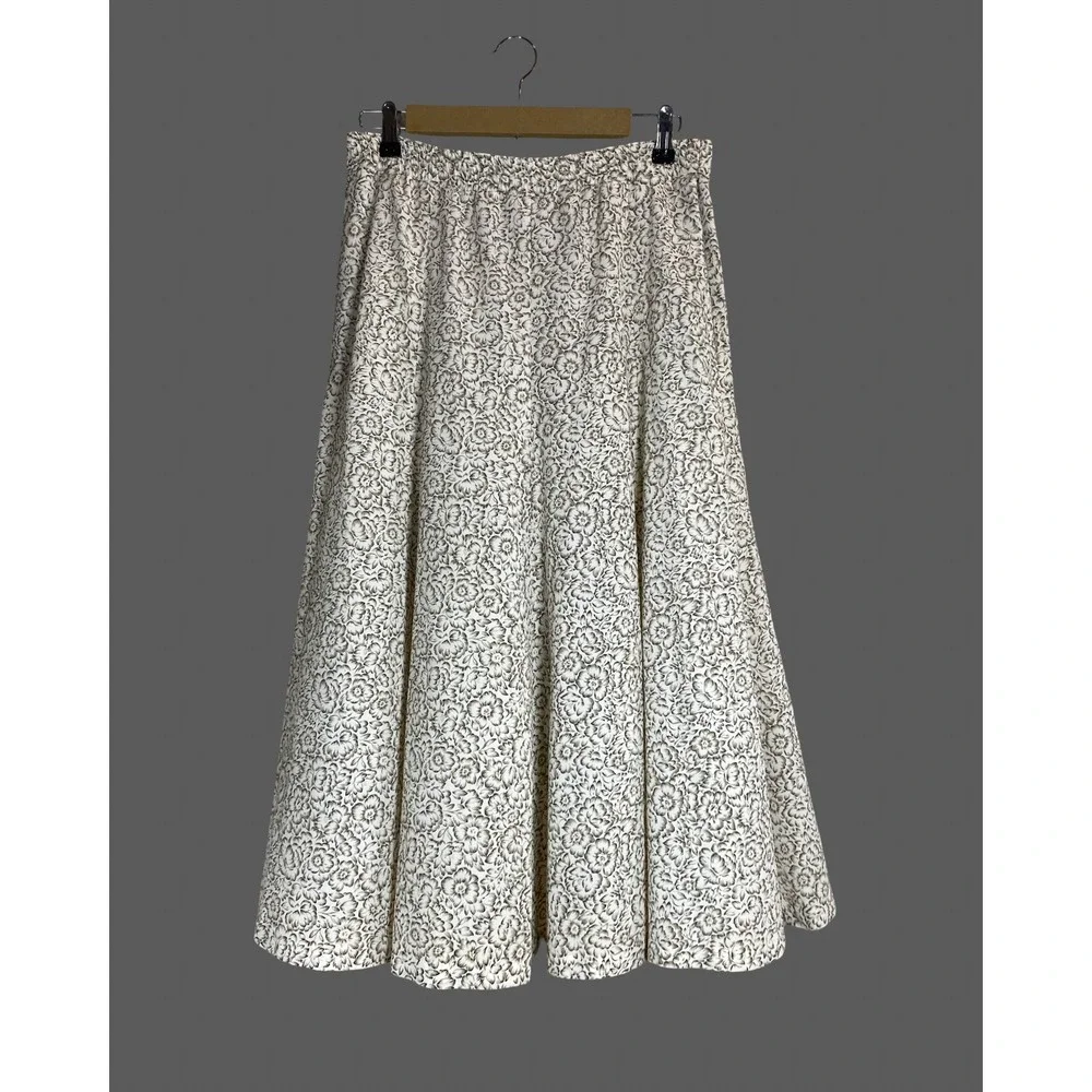 Liz Claiborne Collection Vintage Floral Skirt Set Cream Black 2 Piece Size 6 - Picture 7 of 13